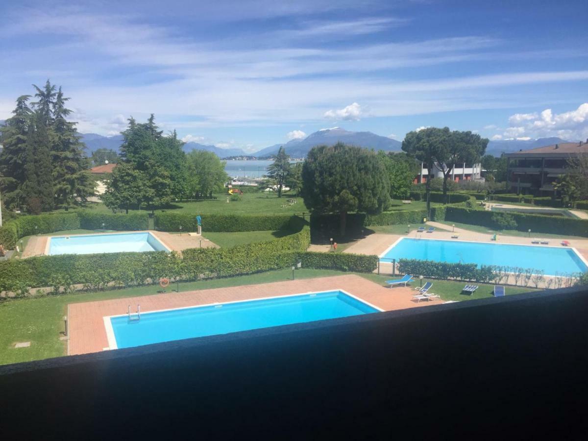 Casa Palazzo Desenzano del Garda Exterior foto